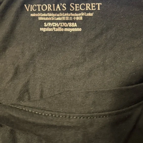 Victoria’s Secret Black Silver Logo Short Sleeve Tee Shirt Size S. - Picture 5 of 5